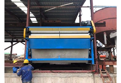 帶式壓濾機，四步實現固液分離